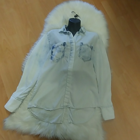 Thread & Supply Acid Wash Chambray Shirt - Picture 7 of 8